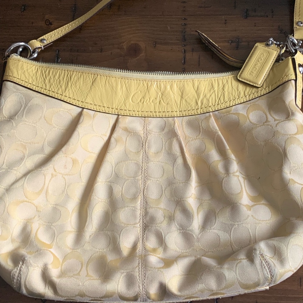 Coach Shoulder Bag